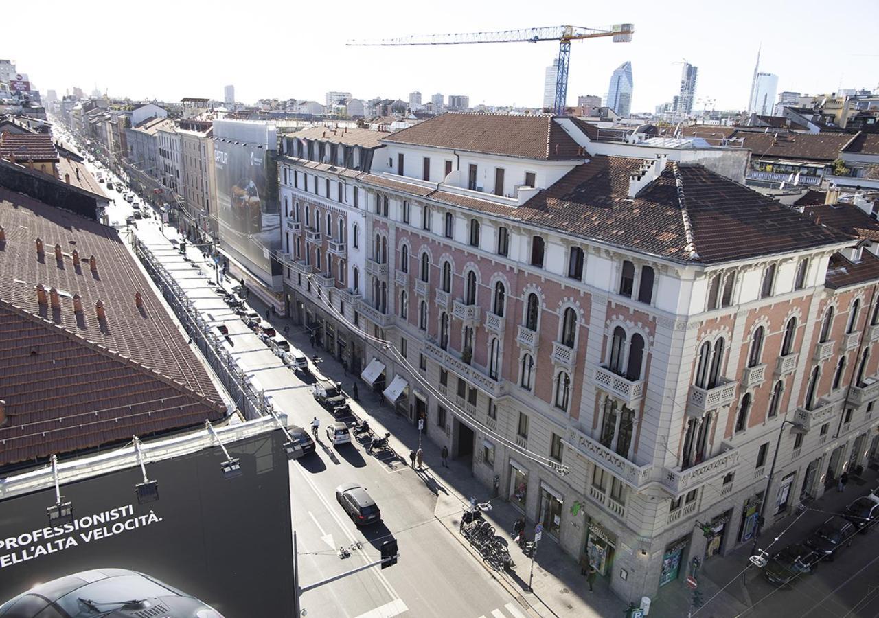Smart Central Apartments Bayres, Milan